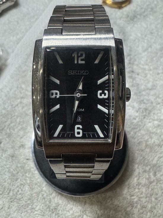 Seiko Other - Seiko Silver Stainless Steel Watch with Black Dial